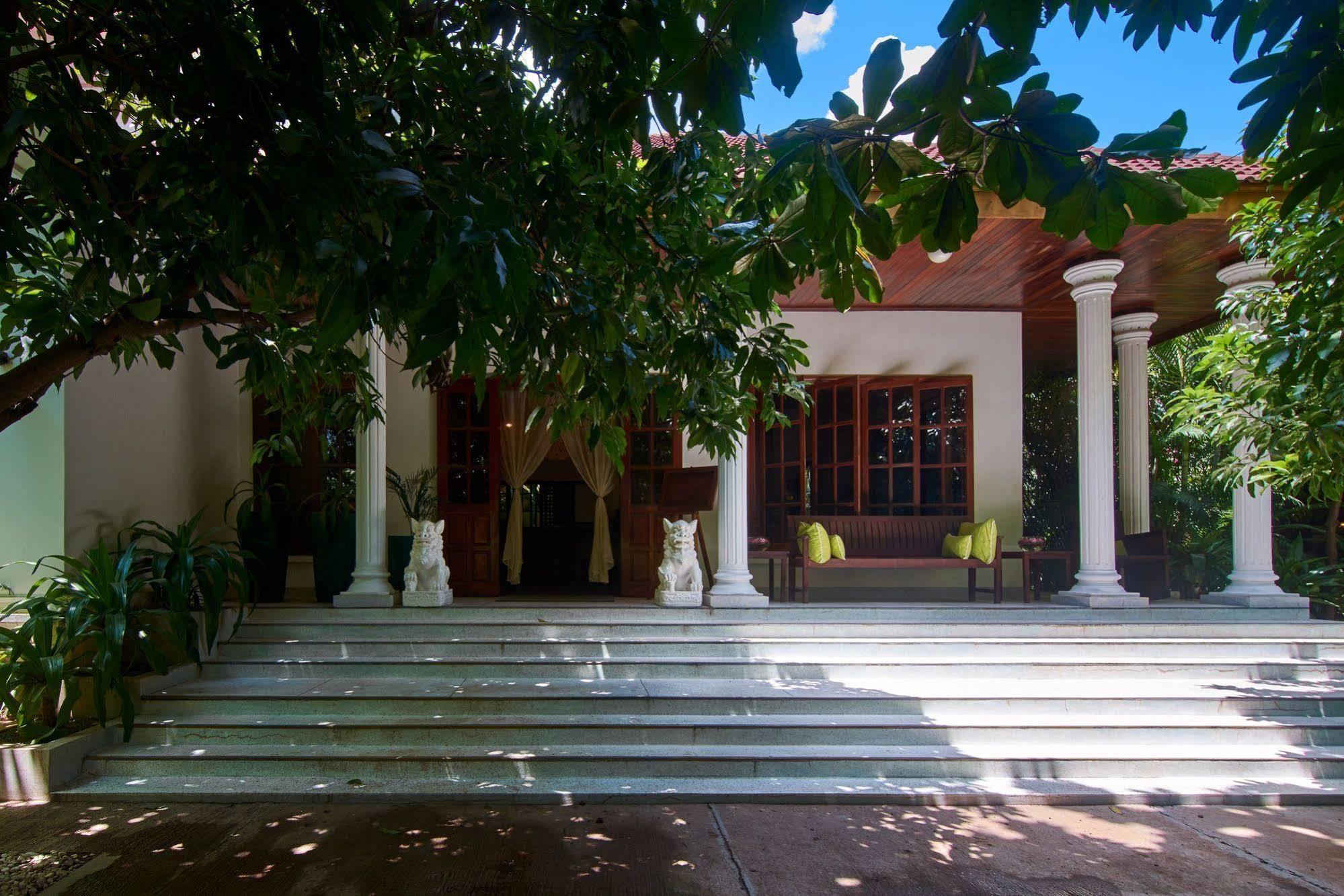 The Kabiki Otel Phnom Penh Dış mekan fotoğraf